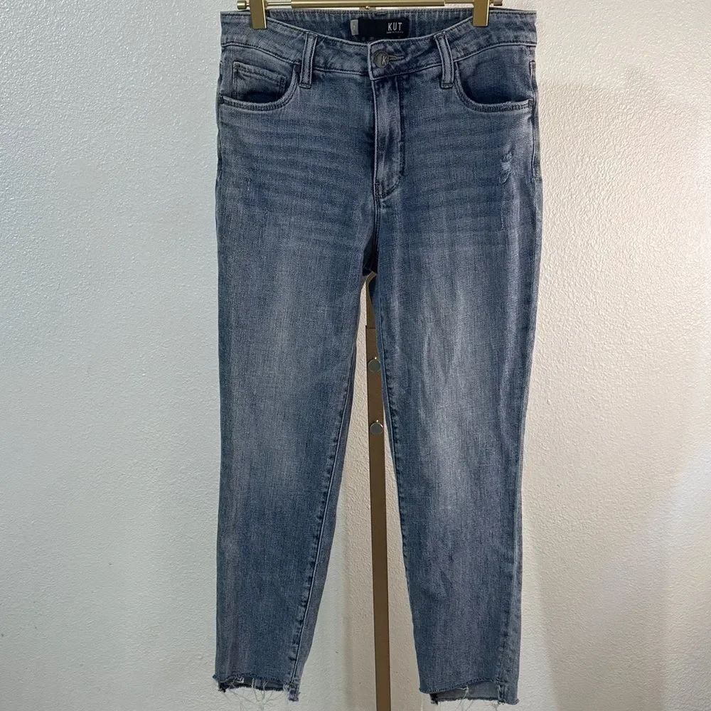 Kut from the Kloth Women's FAB AB ankle straight Jeans in Washed Blue